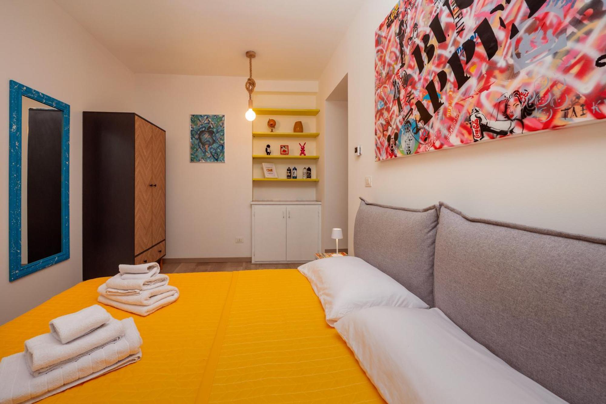 Baby Art Apartment Арона Экстерьер фото