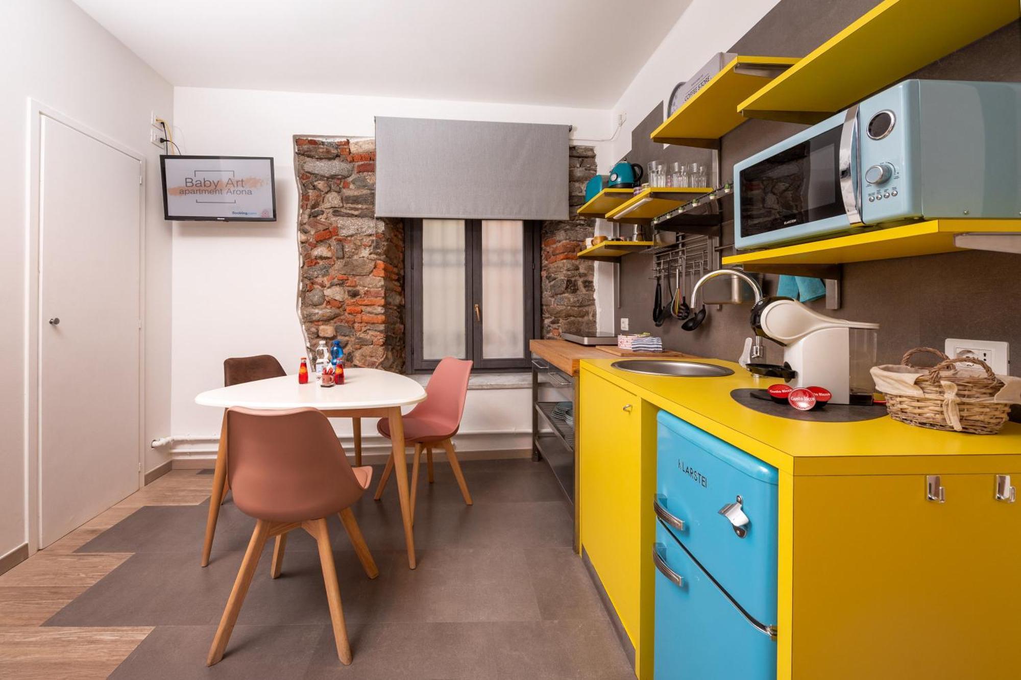 Baby Art Apartment Арона Экстерьер фото