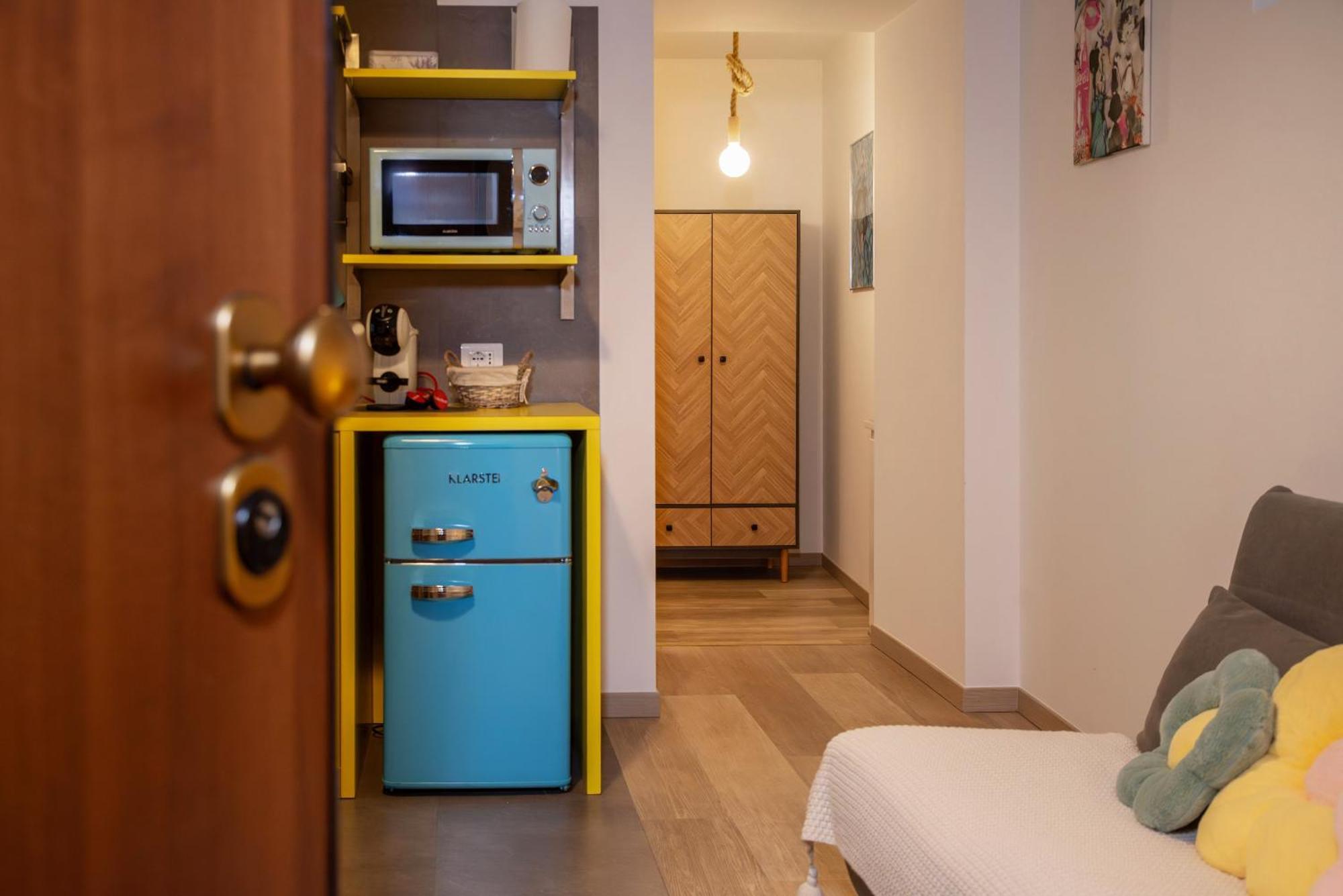 Baby Art Apartment Арона Экстерьер фото